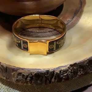 Auth Hermes Enamel Elephant Beauty CLIC CLAC bracelet